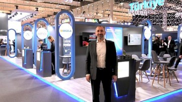 “Ülkemizi yeni kuşak teknolojilerde dünyaya istikamet veren bir pozisyona getiriyoruz”