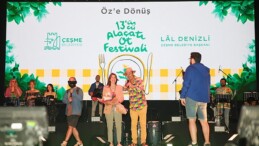 13. Alaçatı Ot Şenliği’nde Ayhan Sicimoğlu rüzgarı