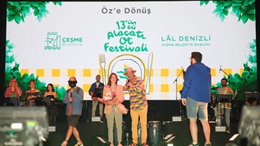 13. Alaçatı Ot Şenliği’nde Ayhan Sicimoğlu rüzgarı