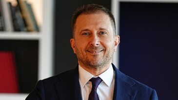 Akbank, Geliştirdiği Büyük Lisan Modeli İle Geleceğin Bankacılık Lisanından Konuşuyor