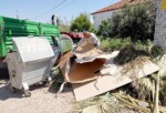 Ayvalık Belediyesi, Bayram Tatilinde Yaklaşık 15 Bin Ton Çöp Topladi