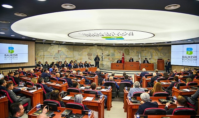 Balıkesir Büyükşehir Belediye Meclisi yeni devrinde birinci toplantısını gerçekleştirdi