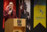 Beylikdüzü Belediye Başkanı Mehmet Murat Çalık, yayınladığı ileti ile oy kullanma daveti yaptı