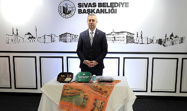 Büyük Birlik Partisi Sivas Belediye Lideri Dr. Adem Uzun, seçim periyodu vaatlerini “…Ve başlıyoruz” sloganıyla teker teker hayata geçireceğini tabir etmişti