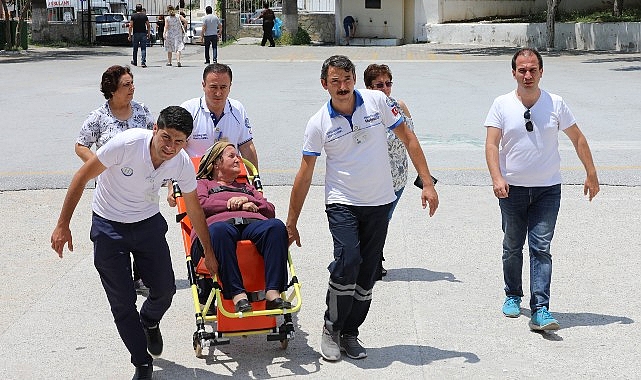 Büyükşehir Grupları Vatandaşları Sandığa Götürecek