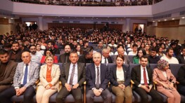 CHP Genel Başkanı Özgür Özel ve Çankaya Belediye Lideri Hüseyin Can Güner Bilkent Üniversitesi Toplumsal Demokrasi Topluluğu’nun düzenlediği Gençlik Buluşması’na katıldı