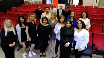 Dostluk Kazansın gün sayıyor