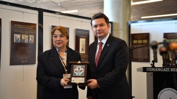 Fetih şenlikleri sempozyum ve stantla başladı Aydın: “Çocuklarımızın yeşeren umutlarını çınara çevireceğiz”