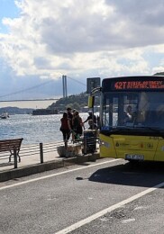 İstanbul Büyükşehir Belediyesi (İBB) Ramazan Bayramı boyunca şahsileştirilmiş İstanbulkart sahiplerine toplu ulaşım fiyatsız olacak