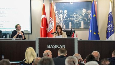 Karşıyaka Belediye Meclisi birinci toplantısını yaptı