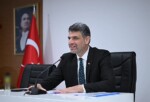Kartepe Belediyesi yeni periyodun birinci meclisi olan Nisan Ayı olağan meclis toplantısı Kartepe Belediye Başkanı Av.M.Mustafa Kocaman, başkanlığında yapıldı