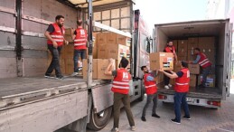 KOMEK Bayramda Gazzeli Çocukların Yüzünü Güldürecek