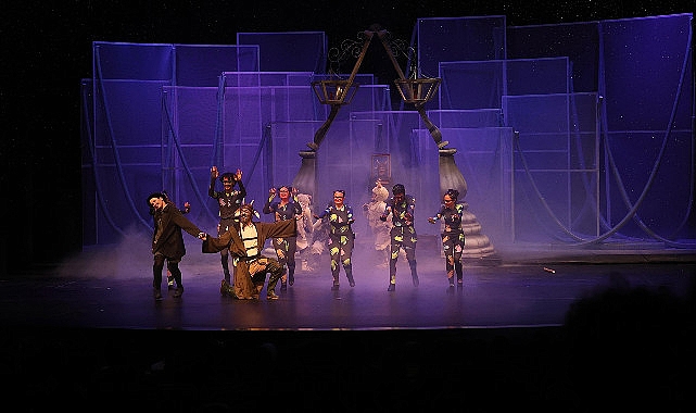 Konya Kent Tiyatrosu, Narnia Günlükleri Aslan, Cadı ve Dolap Oyununu Sahneledi