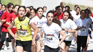 Kros nefesleri kesti