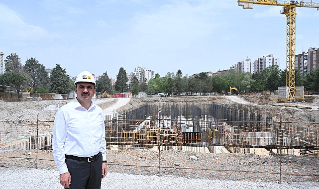 Lider Altay: “Mevcut Ağaçlara Nazaran Şekillendirerek Türkiye’nin En İkonik Kütüphanesini Gençler İçin Yapıyoruz”