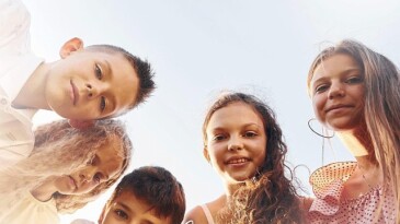 Lider Aras Ulusal Egemenlik ve Çocuk Bayramı’nı Kutladı