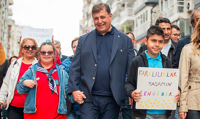 Lider Tugay 2. İzmir Otizm Yürüyüşü’ne katıldı “Çocuklarımızı kent ömrü içinde görmek istiyoruz”