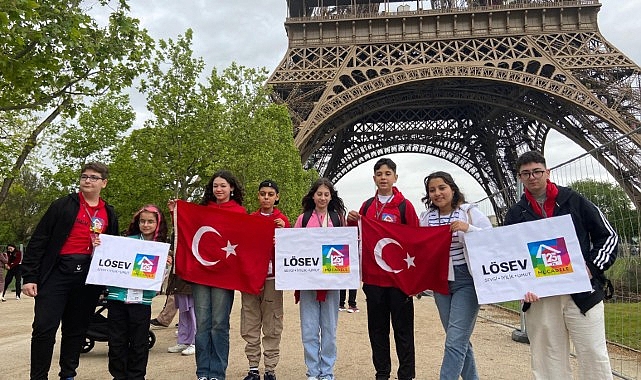 LÖSEV yurtdışı seyahatlerine devam ediyor. Lösemi ile gayret eden ve tedavi müddetince LÖSEV’den dayanak alan çocuklar dünyayı geziyor