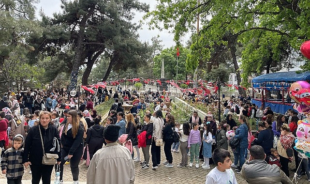 Malkara Belediyesi 23 Nisan Çocuk Şenliği Etkinliğinde Çocuklarımız Gönüllerince Eğlendiler