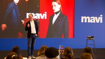 Mavi’de “NEXT” Periyodu: Mavi, milyar dolarlık şirket olma yolunda yeni büyüme stratejisini açıkladı.