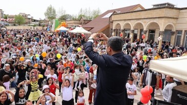 Nevşehir Belediyesi tarafından düzenlenen 23 Nisan Çocuk Şenliği büyük ilgi gördü