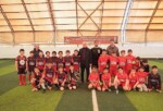 Nevşehir Belediyesi tarafından düzenlenen 3. İlkokullar Ortası 23 Nisan Halı Saha Futbol Turnuvası başladı