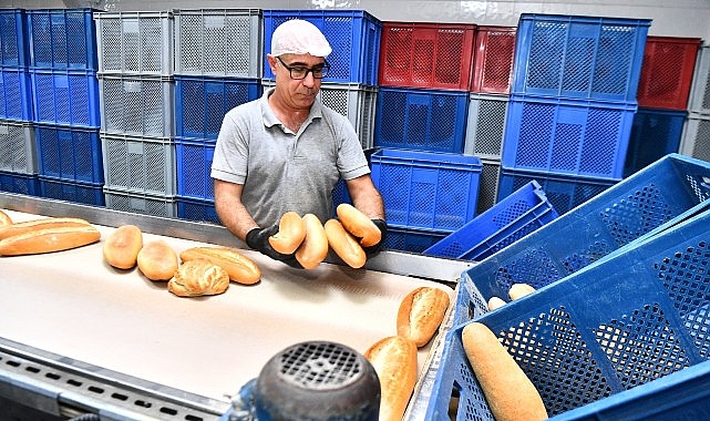 Sofralar ekmeksiz kalmayacak Lider Tugay kelamını tuttu ekmek 5 TL’ye düştü