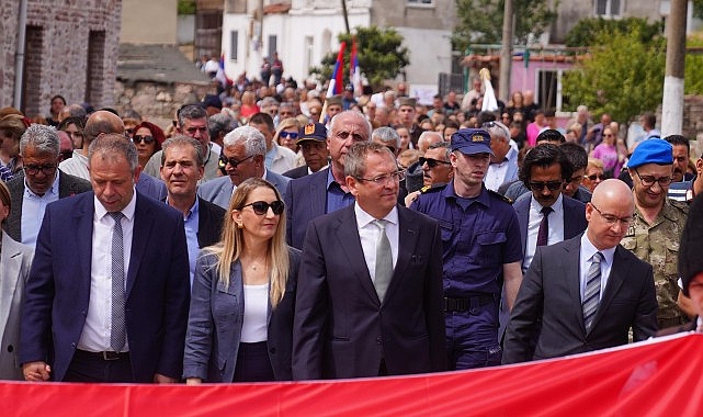 7. Ayvalık Küçükköy Teferic Şenlikleri büyük bir iştirakle coşkulu başladı