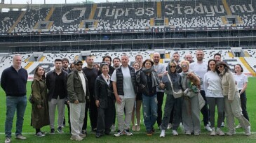 Ajda Pekkan’ın 12 Haziran’da Beşiktaş Stadyumu’nda gerçekleştireceği konserle ilgili hazırlıklar tüm süratiyle devam ediyor