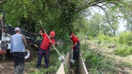 Büyükşehir, Bayraktar’da ziraî sulama kanallarını temizledi