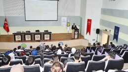 HarranUp Girişimcilik Konferansı: İŞ’te Liderlik ve Geleceğin Meslek Fırsatları – Motivasyon Semineri Düzenlendi