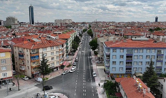 Lider Altay: “Yaptığımız Düzenlemeyle Malas Caddesi Daha Konforlu Hale Geldi”