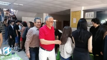 Lider Topaloğlu, Göynük Fen Lisesi’ndeki gençlik şenliğine katıldı