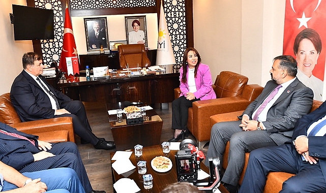 Lider Tugay’dan YETERLİ Parti’ye ziyaret “5 yıl daima birlikte çalışacağız”
