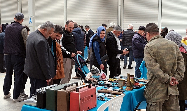 Selçuklu 2.El Pazarı vatandaşlardan epey ağır ilgi gördü