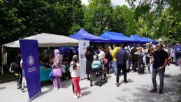 Selçuklu Belediyesi, her yıl Bosna Hersek’in Saraybosna ve Zenica kentlerinde düzenlenen “Türkiye Günleri Çocuk Şenliği”nde