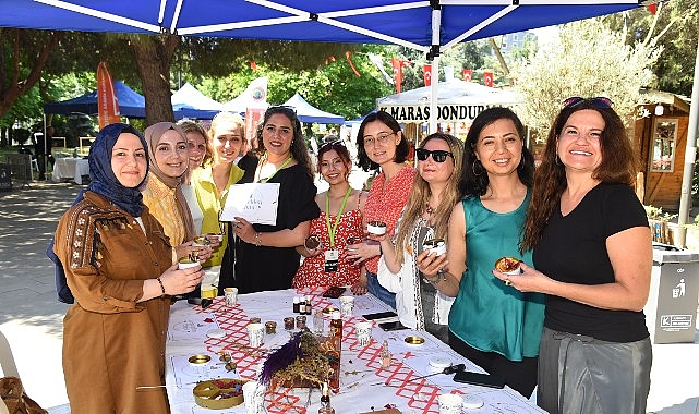 Türkiye’nin en büyük ve en kapsamlı etraf şenliği olan Kadıköy Etraf Şenliği, Selamiçeşme Özgürlük Parkı’nda başladı