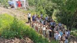 Gölcük Belediyesi tarafından başlatılan çalışma ile yine ihya edilerek ilçeye kazandırılan Üst Değirmendere’deki tarihi hamam, öğrencileri ağırladı