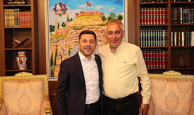 Misyona gelişinin akabinde toplumun tüm kısımlarıyla bir ortaya gelen Nevşehir Belediye Başkanı Rasim Arı, bugün de çok sayıda siyasetçi, iş insanı, genç, esnaf, sivil toplum örgütü temsilcileri ve vatandaşları konuk etti