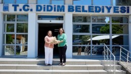 Afyonkarahisar Belediye Başkanı Burcu Köksal, Didim Belediye Lideri Hatice Gençay’ı ziyaret etti.