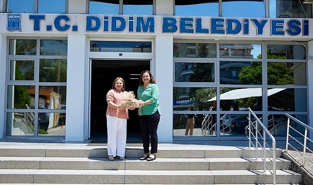 Afyonkarahisar Belediye Başkanı Burcu Köksal, Didim Belediye Lideri Hatice Gençay’ı ziyaret etti.