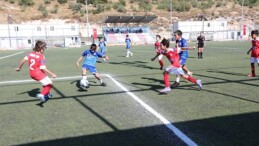 Bayraklı’da U-12 Cup Futbol Turnuvası heyecanı