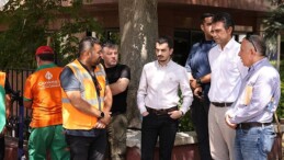 Çankaya Belediye Başkanı Hüseyin Can Güner, ağır mesai ile devam eden asfalt serim çalışmalarını yerinde inceledi