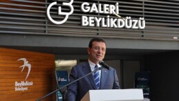 Ekrem İmamoğlu, “Galeri Beylikdüzü Görsel Sanatlar Yarışması” ödül merasimine katıldı