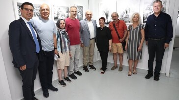 ‘Gerçekten Düşe’ standı Misi’de sanatseverlerle buluştu