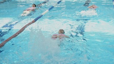 Küçük kulaçların sertifika heyecanı