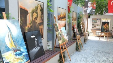 Kültür Konutu’nda fotoğraf standı