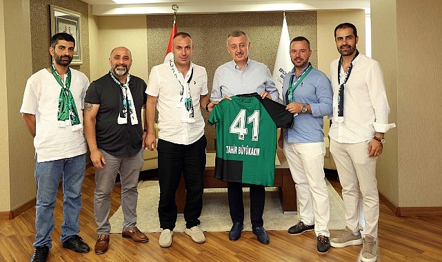 Lider Büyükakın: Sistemli ve açık bir bağlantı içinde olmaya devam edeceğiz