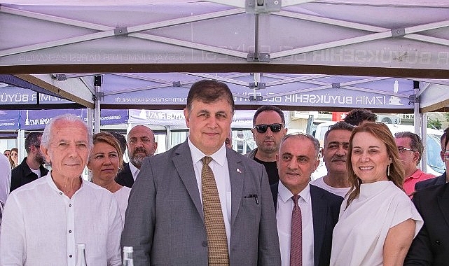 Lider Tugay moda kesiminin temsilcileriyle buluştu