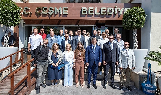 Lider Tugay’dan Çeşme’de ranta karşı kararlılık iletisi Lider Tugay: Halkın, kentin faydasına olan her şeyin yanındayız